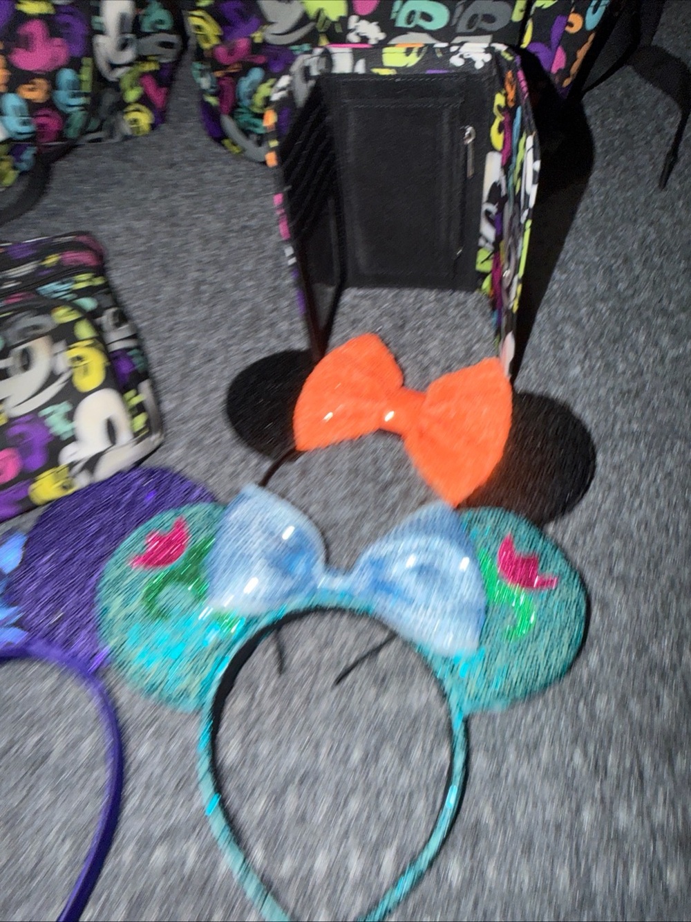 Disney Black Multicolor Mickey Faces 5-Piece Travel Bag Set - Picture 4 of 6